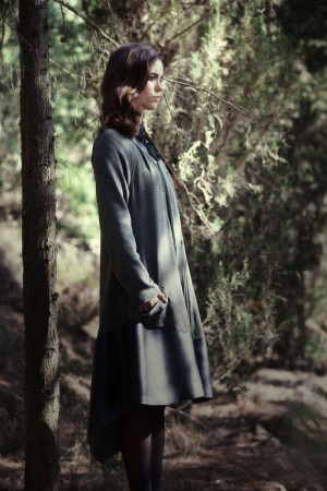 ioli-mirella-manta-neck-editorial-greek-fashion-designers-eshop16