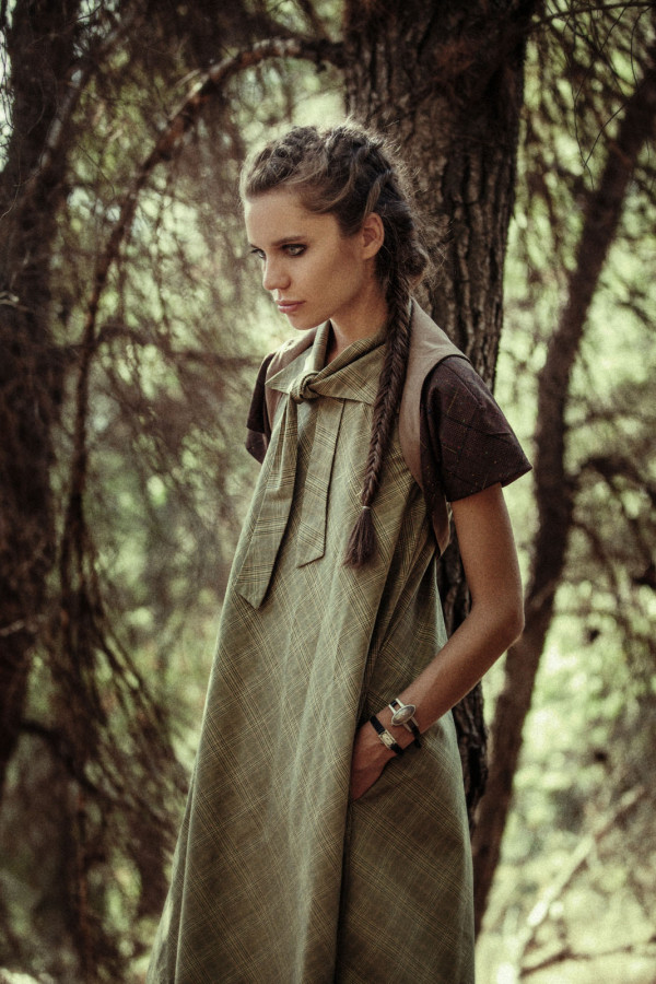 ioli-mirella-manta-neck-editorial-greek-fashion-designers-eshop19