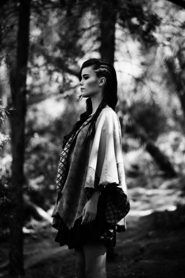 ioli-mirella-manta-neck-editorial-greek-fashion-designers-eshop2
