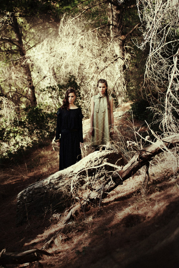 ioli-mirella-manta-neck-editorial-greek-fashion-designers-eshop23