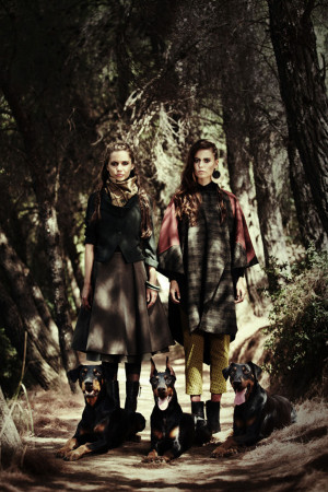 ioli-mirella-manta-neck-editorial-greek-fashion-designers-eshop6