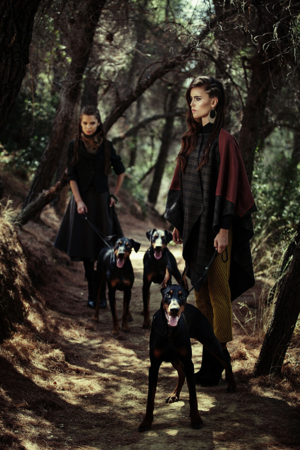 ioli-mirella-manta-neck-editorial-greek-fashion-designers-eshop8